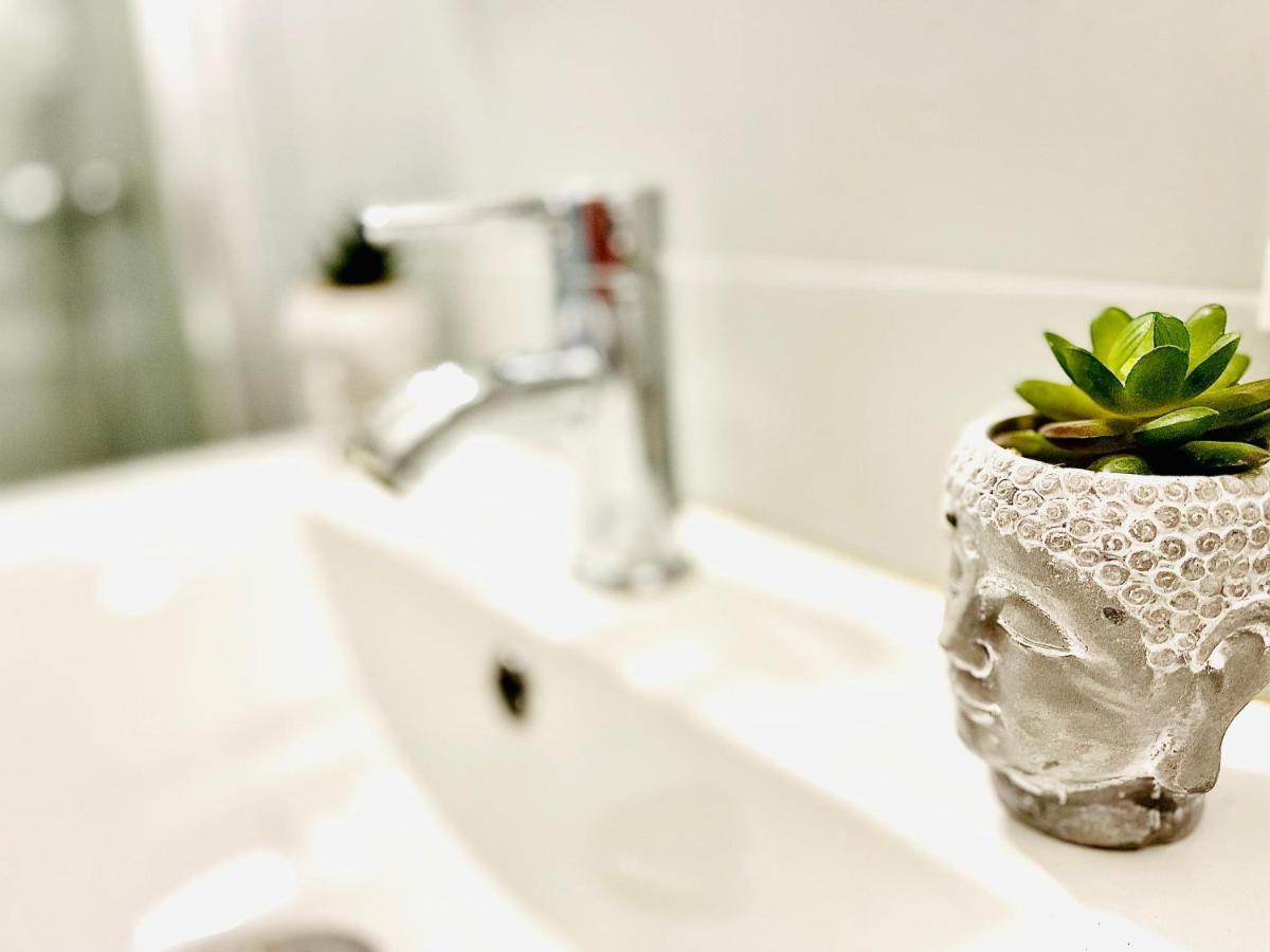 Apartament *Le Sahara*Hyper Centre*Wifi* Salon-de-Provence Zewnętrze zdjęcie